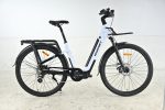 Damski rower elektryczny trekkingowy VECOCRAFT Eos z niską ramą — widok z boku